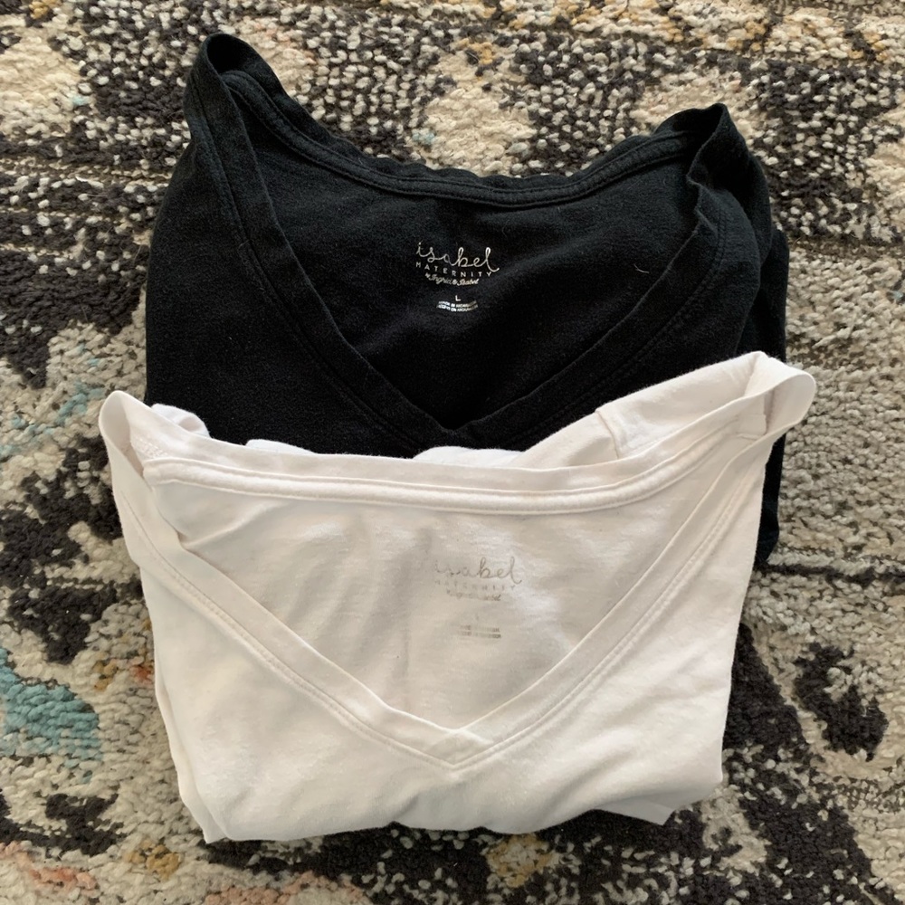 2 MATERNITY T SHIRTS